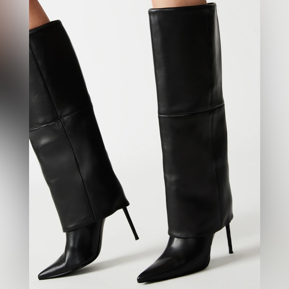 Steve Madden SMITH BLACK LEATHER boots wide 6.5 / 7 slip on high heels